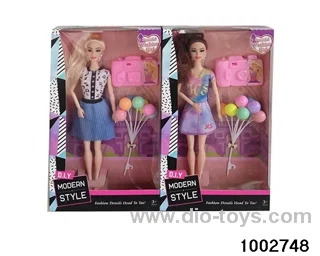 11.5-inch 9-joint doll suit in window box