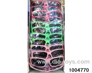 glasses in white box