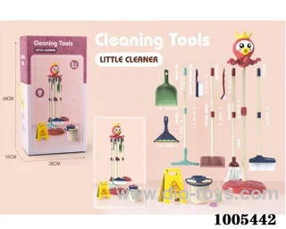 Cleaning tool set in color box