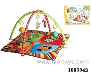 Baby playmat in Hand box
