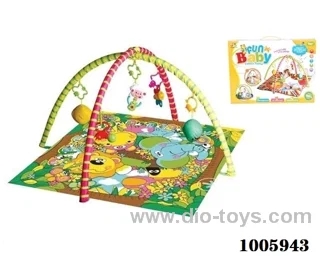 Baby playmat in Hand box