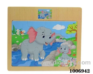 12 pcs wooden puzzle in Plastic film