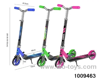 Large wheel scooter in Carton