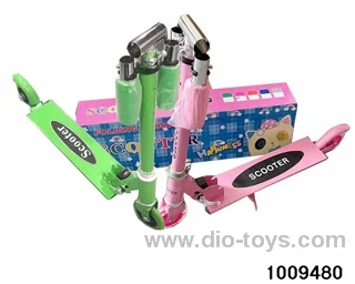 Two wheel scooter in color box