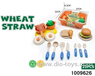 Kitchen picnic utensils in paper card