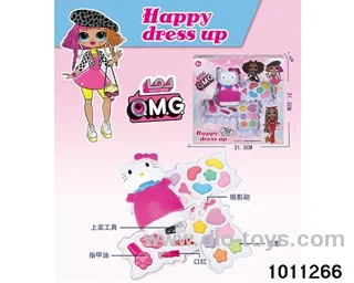 Children's cosmetics set in display box