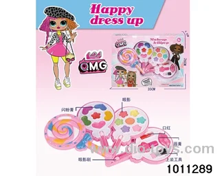 Children's cosmetics set in display box