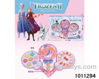 Children's cosmetics set in display box