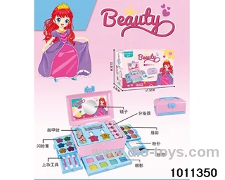 Children's cosmetics set in color box