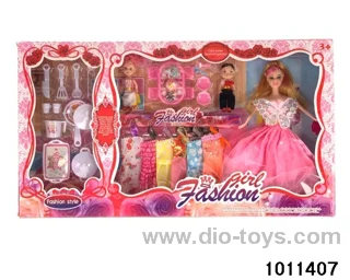 11 inch Barbie in window box