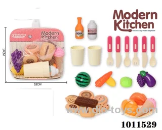 kitchen set in net bag