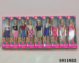 11inch doll with many types of clothes mixed in window box