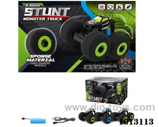 2.4G RC stunt car in window box