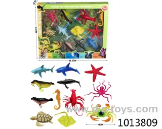 animal set in color box