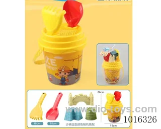 beach toys in  Net bag
