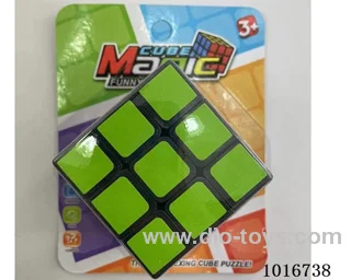 5.7cm cube in Blister card