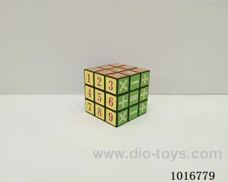 6.8cm cube in opp bag