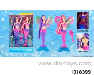 13.5-inch light music doll set in window box