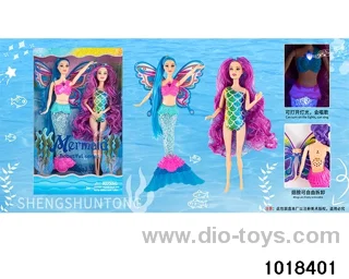 14-inch light music doll set in window box