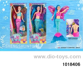 13.5-inch doll set in window box