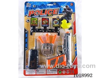 police gun set in blister card