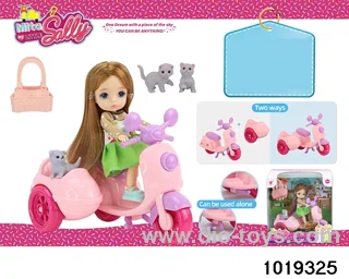 5 inch doll set in window box