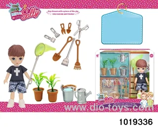 5 inch doll set in window box