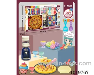 Delicious pizza place in Gilf box