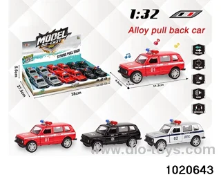 1:32 alloy pull back car W L/M in display box