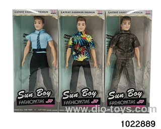 11.5 inch doll set in window box