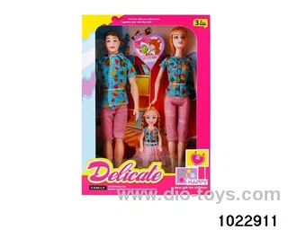 11.5 inch doll set in window box