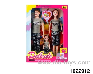 11.5 inch doll set in window box