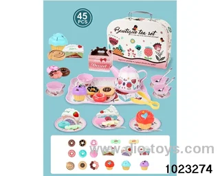 Tea Set + Dessert in Gilf box