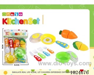 kitchen set in PVC bag with header