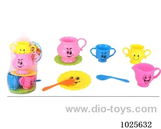 tea set in net bag