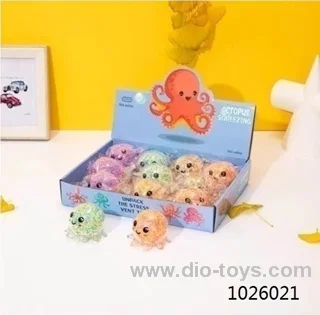 Dress-up pinch light in display box