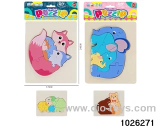 Wooden puzzle in PP bag with header