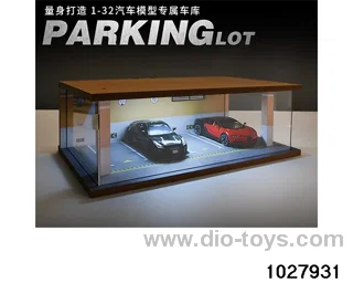 Garage 4 spaces in color box