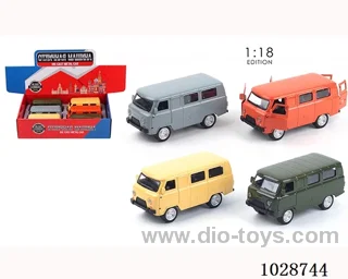 1:18 pull back alloy car with sound &light in display box