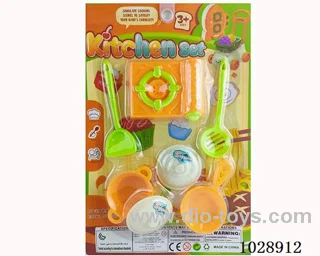 Kitchen set in blister card