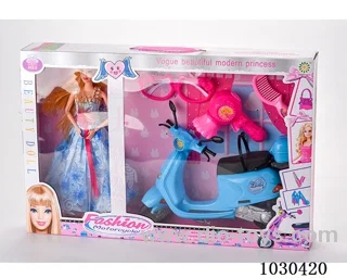 doll & motorcycle  in Gilf box