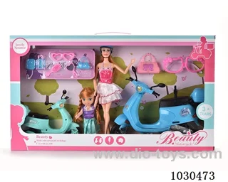 doll + motorcycle  in Gilf box