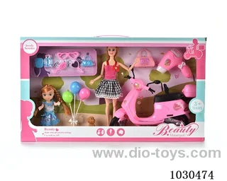 doll + motorcycle  in Gilf box