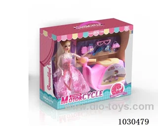 doll + motorcycle  in Gilf box