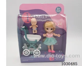 doll + motorcycle  in Display box