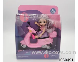 doll + motorcycle  in Display box