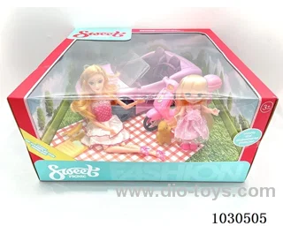doll &car in color box