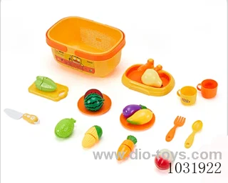 Food set in poly bag header
