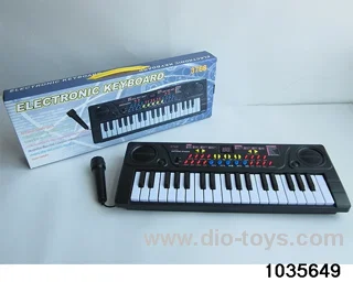 electronic keyboard in color box