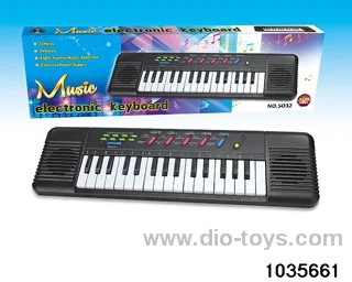 electronic keyboard in color box